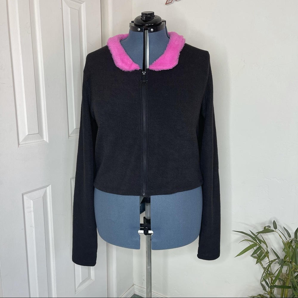 Dolls Kill dELiA*s Black Zip Hot Pink Fur Sweater